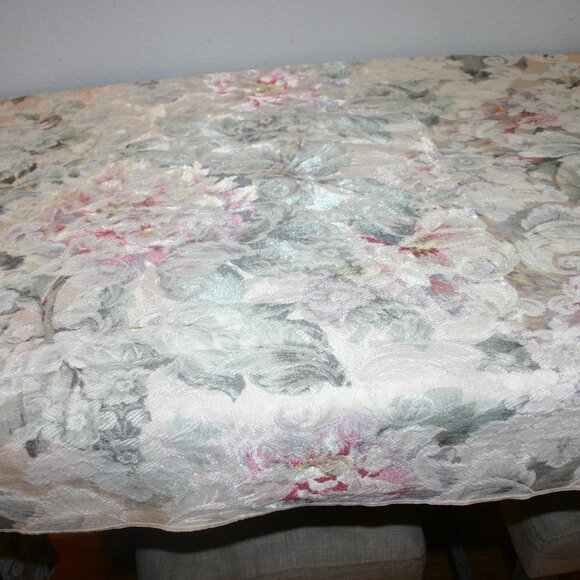 Cream Color Jacquard Floral Table Cloth 56” x 82” B-240 - Picture 4 of 5